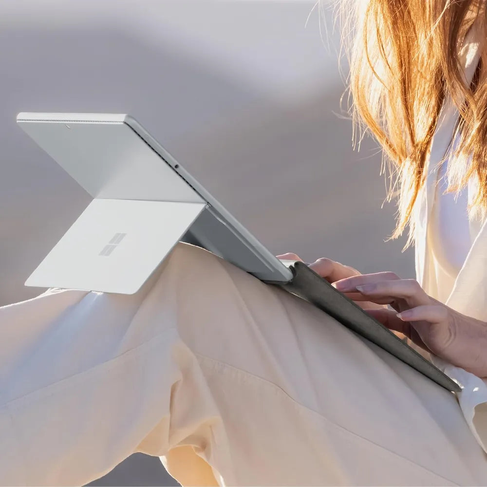 Microsoft-Surface-Pro-Keyboard-8XB-00152